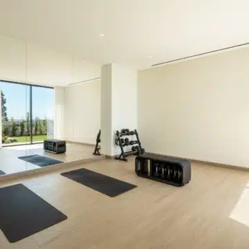 Brand-new modern villa in the exclusive gated community of Los Flamingos, Benahavís Picture 26