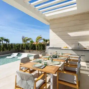 Brand-new modern villa in the exclusive gated community of Los Flamingos, Benahavís Picture 8