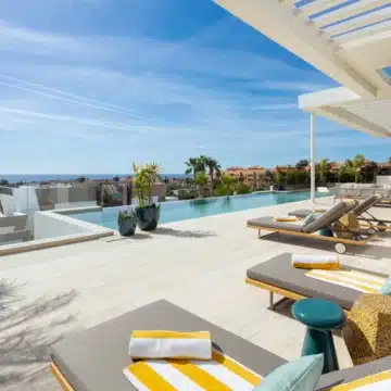 Brand-new modern villa in the exclusive gated community of Los Flamingos, Benahavís Picture 1