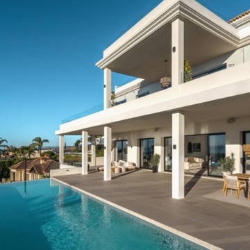 Remarkable villa within the prestigious gated community of Los Flamingos, Benahavis Picture 6