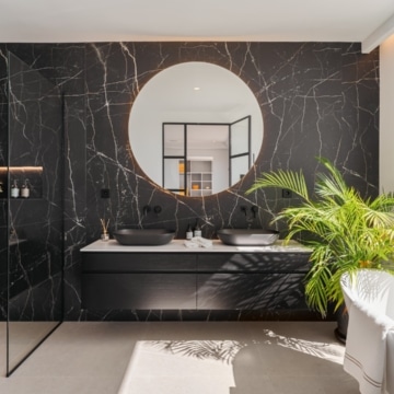 Remarkable villa within the prestigious gated community of Los Flamingos, Benahavis Picture 23