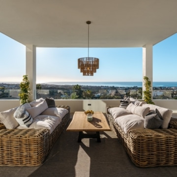 Remarkable villa within the prestigious gated community of Los Flamingos, Benahavis Picture 7