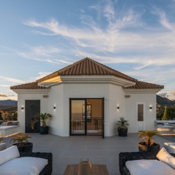 Remarkable villa within the prestigious gated community of Los Flamingos, Benahavis Picture 43