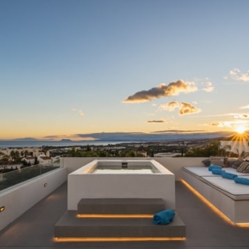 Remarkable villa within the prestigious gated community of Los Flamingos, Benahavis Picture 46