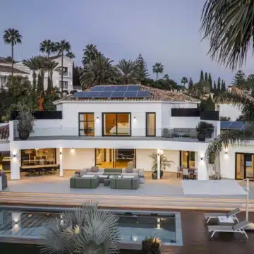 Modern villa with amazing sea views in Nagüeles, Marbella Golden Mile Picture 29