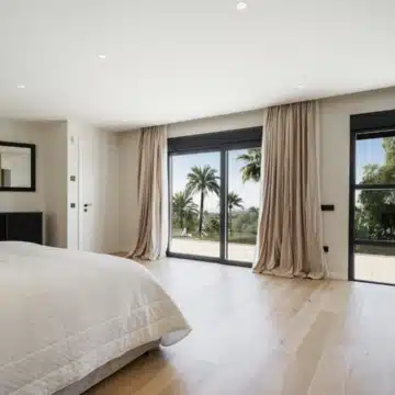 Modern villa with amazing sea views in Nagüeles, Marbella Golden Mile Picture 13