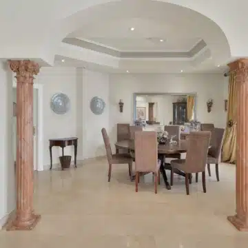 Magnificent luxury villa with 7-bedrooms and sweeping panoramic views in Nueva Andalucia, Marbella Picture 12