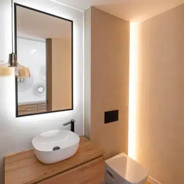Elegant 4-bedroom villa with modern design and Mediterranean architecture in Paraiso Alto, Benahavis Picture 39