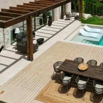 Elegant 4-bedroom villa with modern design and Mediterranean architecture in Paraiso Alto, Benahavis Picture 29