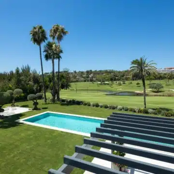 Outstanding Frontline Golf Villa with unbeatable views in Las Brisas, Nueva Andalucía Picture 19