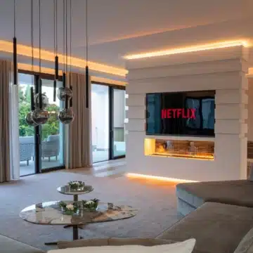 Exclusive villa with open views to the sea and mountains in Los Flamingos, Benahavis Picture 3