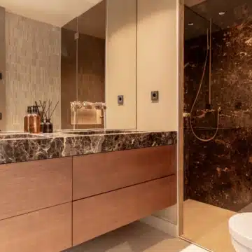 Refurbished townhouse located in the desirable Altos de Puente Romano, Marbella Golden Mile Picture 14