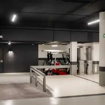 Stunning apartment with panoramic views in a boutique gated development of La Quinta, Benahavis Picture 41