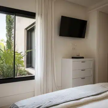 Stunning apartment with panoramic views in a boutique gated development of La Quinta, Benahavis Picture 38