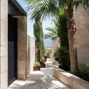 Stunning apartment with panoramic views in a boutique gated development of La Quinta, Benahavis Picture 48