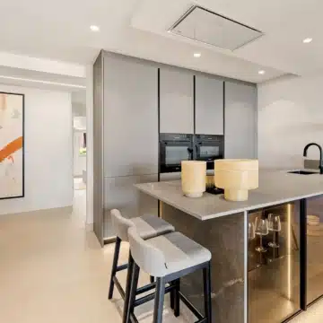 Newly renovated beachfront groundfloor apartment within the exclusive gated community of Menara Beach, Estepona Picture 5