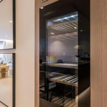 Newly renovated beachfront groundfloor apartment within the exclusive gated community of Menara Beach, Estepona Picture 26