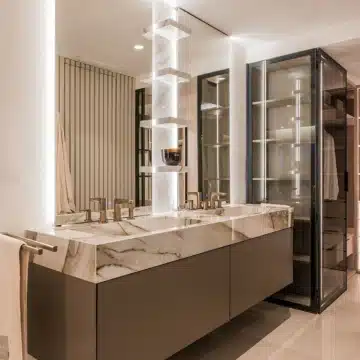 Newly renovated beachfront groundfloor apartment within the exclusive gated community of Menara Beach, Estepona Picture 3