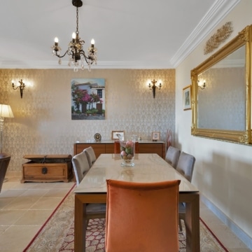 Spacious 3-Bedroom apartment in Four Seasons Los Flamingos Golf Resort, Benahavis Picture 26