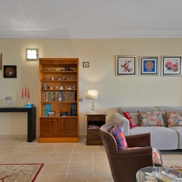 Spacious 3-Bedroom apartment in Four Seasons Los Flamingos Golf Resort, Benahavis Picture 30