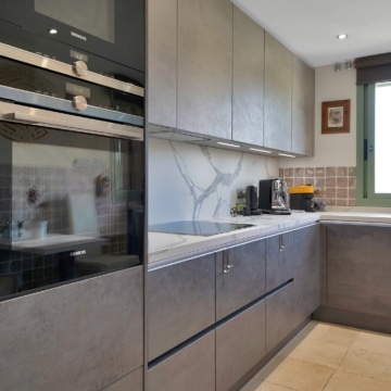 Spacious 3-Bedroom apartment in Four Seasons Los Flamingos Golf Resort, Benahavis Picture 39