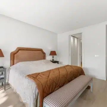 Charming apartment in the heart of the prestigious Puente Romano Resort, Marbella Golden Mile Picture 14