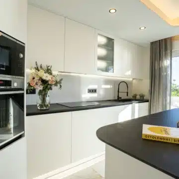 Punta Plata Collection – Exclusive beachfront penthouses with panoramic sea views in Estepona Picture 34