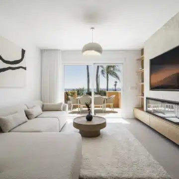 Beachfront groundfloor apartment with amazing sea views in Riviera Andaluza, Estepona Picture 21