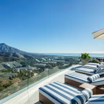 Luxury villa with panoramic sea views within the La Zagaleta Resort and Country Club, Benahavis Picture 11