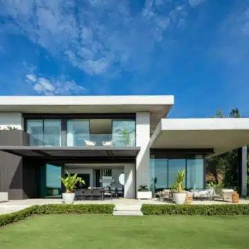Remarkable villa boasting panoramic views in a prime location of La Quinta, Benahavis Picture 23