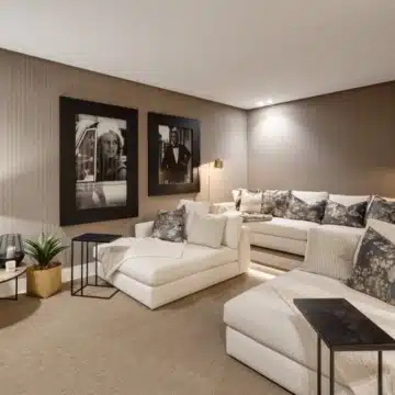 Remarkable villa boasting panoramic views in a prime location of La Quinta, Benahavis Picture 13