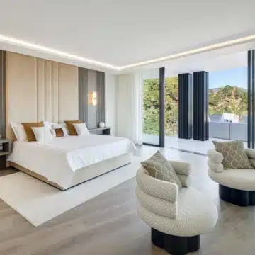 Luxury villa with panoramic sea views within the La Zagaleta Resort and Country Club, Benahavis Picture 27
