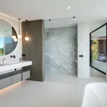 Luxury villa with panoramic sea views within the La Zagaleta Resort and Country Club, Benahavis Picture 28