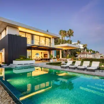 Remarkable villa boasting panoramic views in a prime location of La Quinta, Benahavis Picture 27