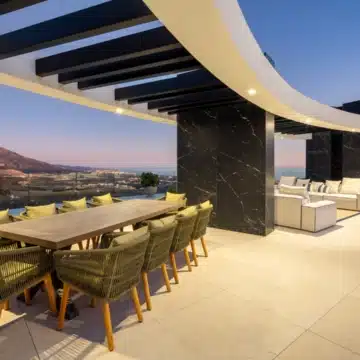 Luxury villa with panoramic sea views within the La Zagaleta Resort and Country Club, Benahavis Picture 36