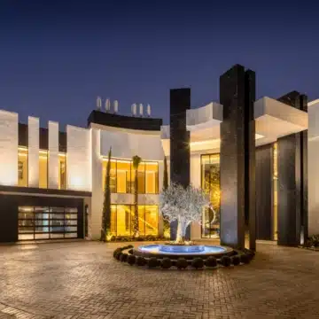 Luxury villa with panoramic sea views within the La Zagaleta Resort and Country Club, Benahavis Picture 37