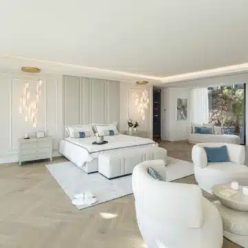 Luxury villa with panoramic sea views within the La Zagaleta Resort and Country Club, Benahavis Picture 15