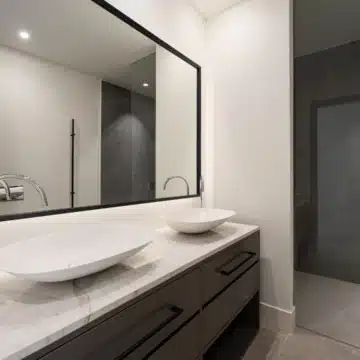 Four-Storey villa with panoramic sea and golf views in La Resina Golf, Estepona East Picture 11