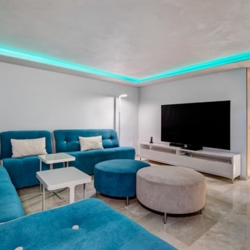 Exclusive 6 bedrooms villa with Andalusian charm in Guadalmina Baja, San Pedro de Alcantara Picture 32