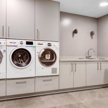 Exclusive 6 bedrooms villa with Andalusian charm in Guadalmina Baja, San Pedro de Alcantara Picture 33