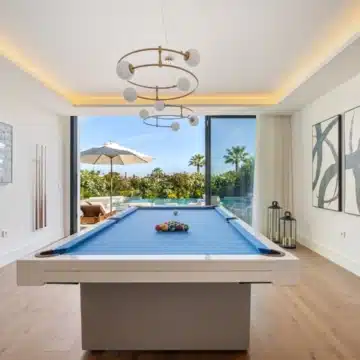 Contemporary villa in a secure community with breathtaking frontline panoramic golf views in Nueva Andalucia Picture 43