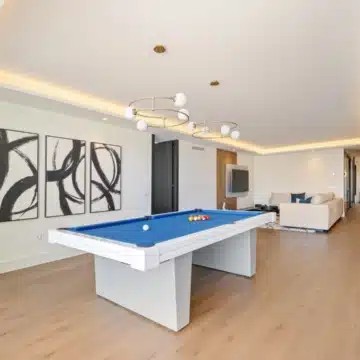 Contemporary villa in a secure community with breathtaking frontline panoramic golf views in Nueva Andalucia Picture 44