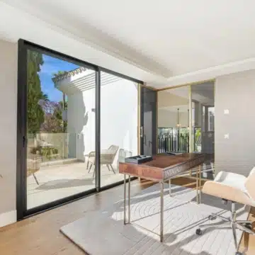 Contemporary villa in a secure community with breathtaking frontline panoramic golf views in Nueva Andalucia Picture 24