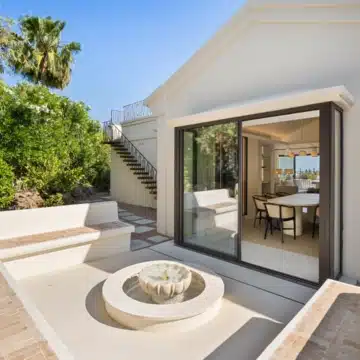 Beautiful villa nestled just minutes from the renowned Los Naranjos Golf Course in Nueva Andalucía Picture 52