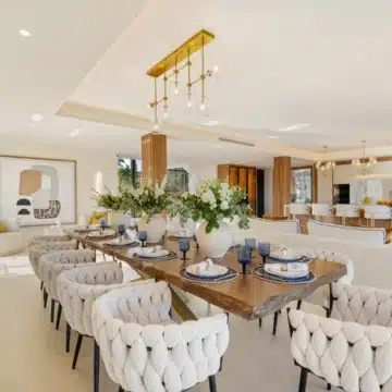 Contemporary villa in a secure community with breathtaking frontline panoramic golf views in Nueva Andalucia Picture 14