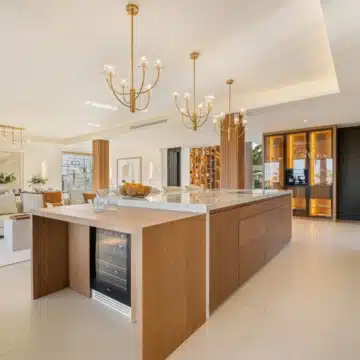 Contemporary villa in a secure community with breathtaking frontline panoramic golf views in Nueva Andalucia Picture 20