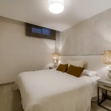 Modern semi-detached villa in the gated community of Banus Bay, Puerto Banus Picture 11