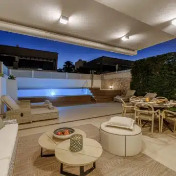 Modern semi-detached villa in the gated community of Banus Bay, Puerto Banus Picture 4