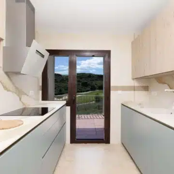Altoasis – Townhouse with stunning Sea and Golf views in Santa Maria, Estepona Picture 6