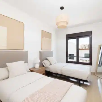 Altoasis – Townhouse with stunning Sea and Golf views in Santa Maria, Estepona Picture 4